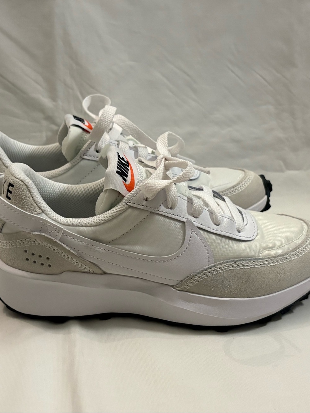 Nike Waffle Debut Sneakers white